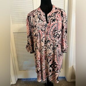 Ava & Grace Floral Tunic with Pink and Black Accents
